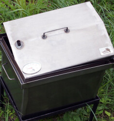 Коптильня для горячего копчения с крышкой "Домик" (400 х 300 х 310) с термометром